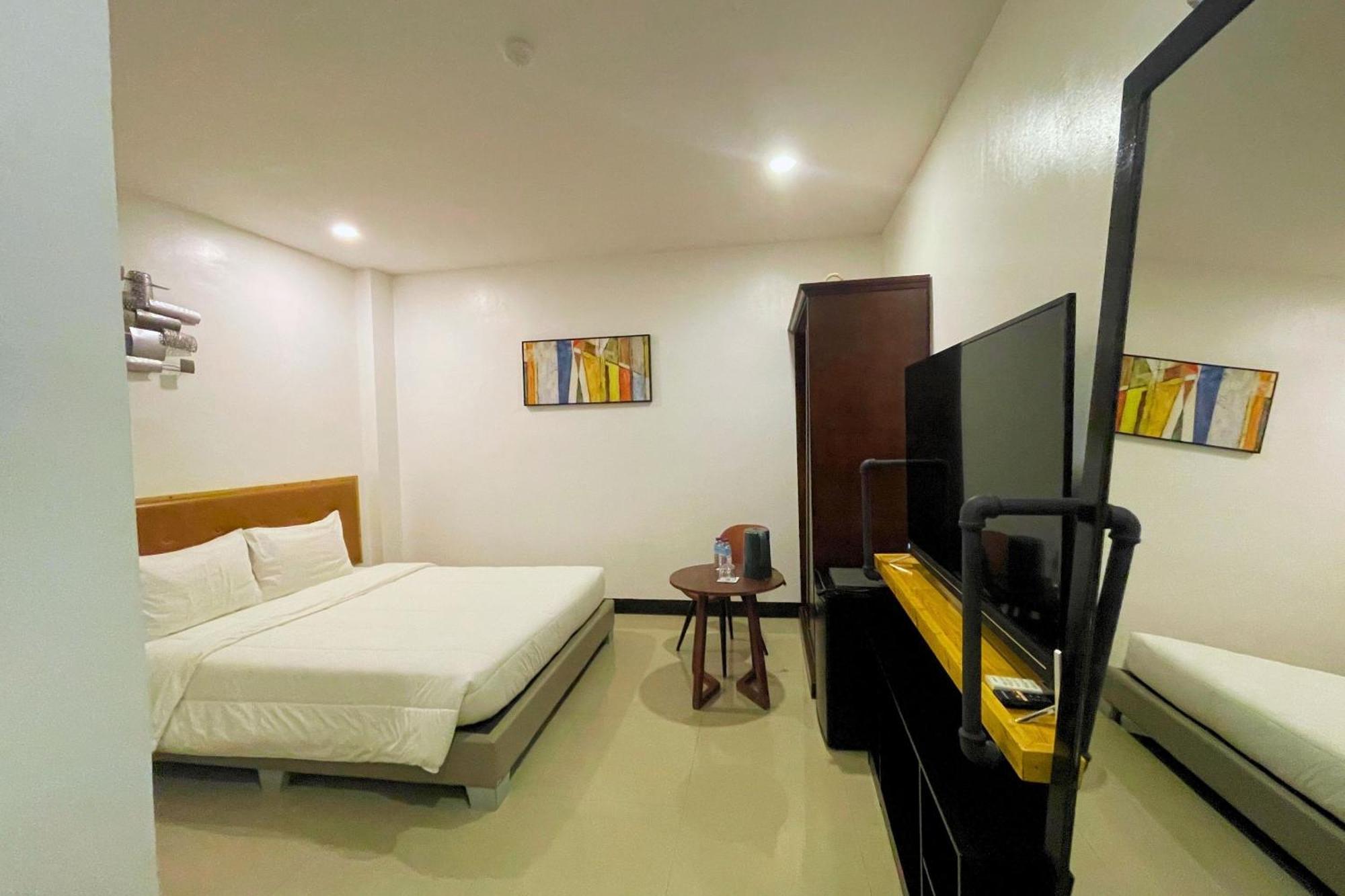 Hotel Halo Angeles City Oda fotoğraf