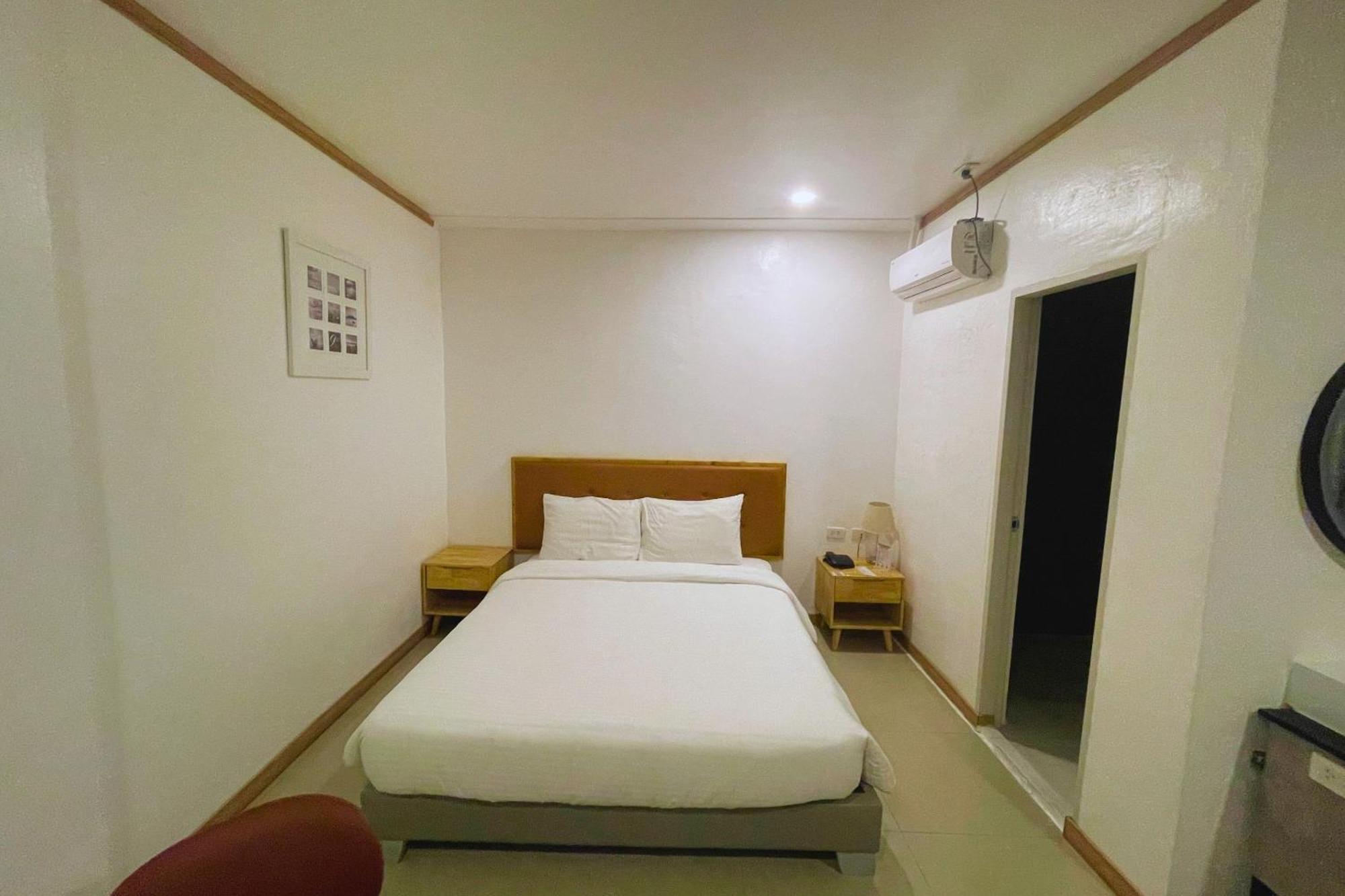 Hotel Halo Angeles City Oda fotoğraf