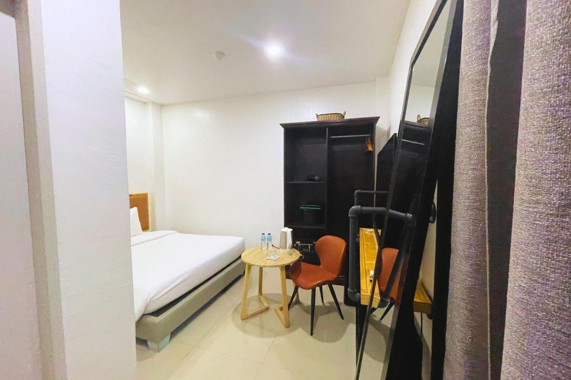 Hotel Halo Angeles City Oda fotoğraf